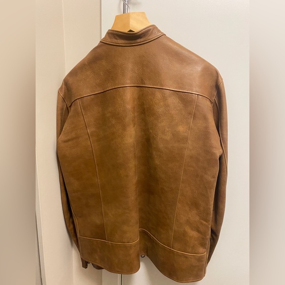ROOTS HIGH QUALITY LEATHER JACKET (LARG) 780$ is the original Price - Picture 2 of 2
